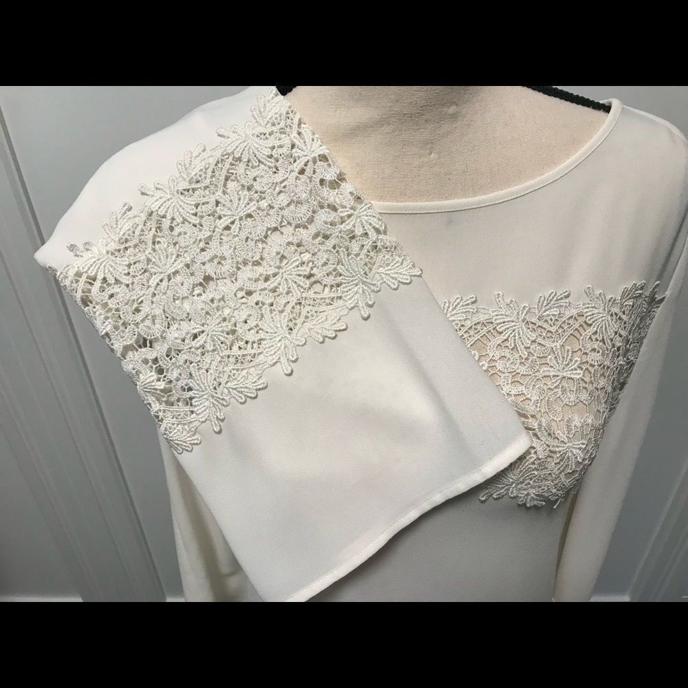 Chico’s Lace Trim Blouse Off White Regular Size 14 (Chico’s Size 2) - Picture 5 of 7